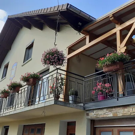 A La Montagne Saint-Julien-en-Champsaur